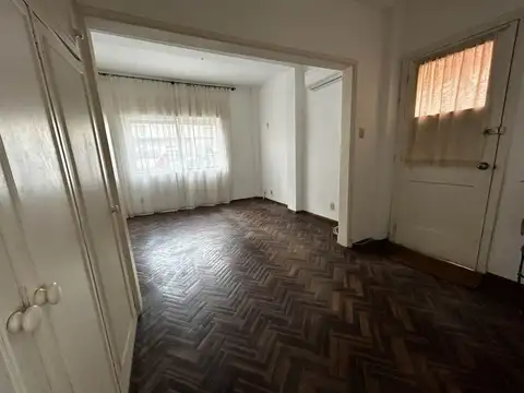 ALQUILER MONOAMBIENTE COCINA DEFINIDA PARQUE RODO