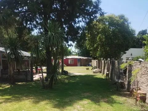 LOTE CON MEJORAS - LIBERTAD. MERLO