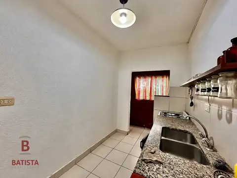 ¡VENDE/PERMUTA! Departamento en calle 12 esquina 85