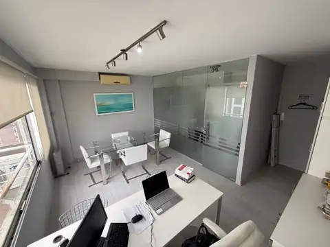 Cochabamba 246 , Piso 9