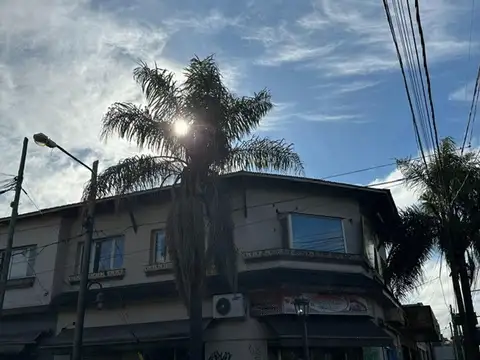 Oficina en alquiler en 1° piso Don Torcuato