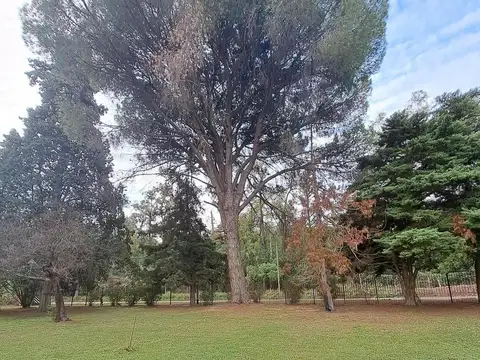 Terreno en Venta en Barrio Parque Leloir, USD 97.000