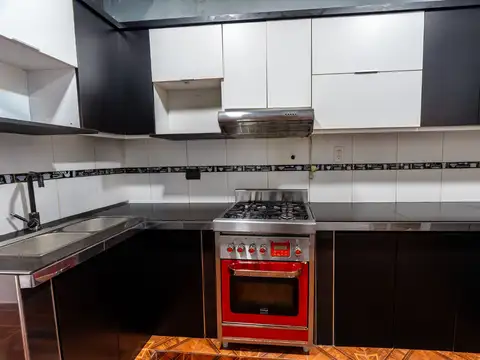 Casa en Venta en Bernal Oeste, USD 45.000