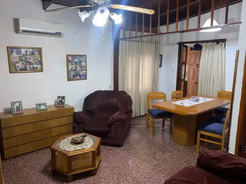 Casa en Venta en Adrogue, USD 120.000