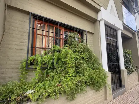 Casa de 4 ambientes 135m2 Patio en Caballito VENTA