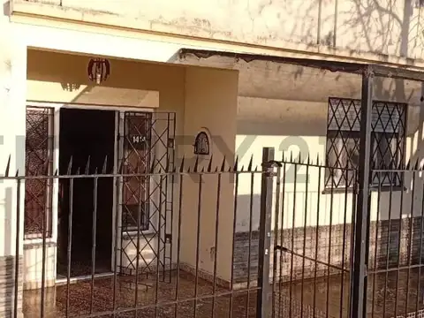 Int. Olivieri entre Martin Rodríguez y O Higgins 1400, Piso 0