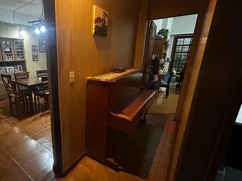 Depto Tipo Casa en Venta con 3 cocheras