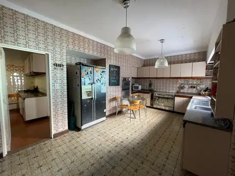 Departamento 5 ambientes con 4 baños