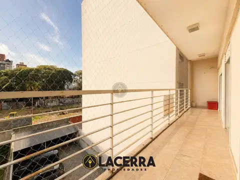 Departamento en Venta en Barrio Parque San Martín, USD 110.000