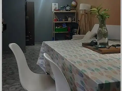 VENTA PH CENTRICO 2 AMB. EN MORON