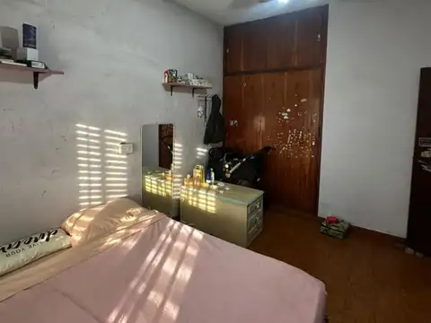 Depto Tipo Casa 3 ambientes con 2 baños