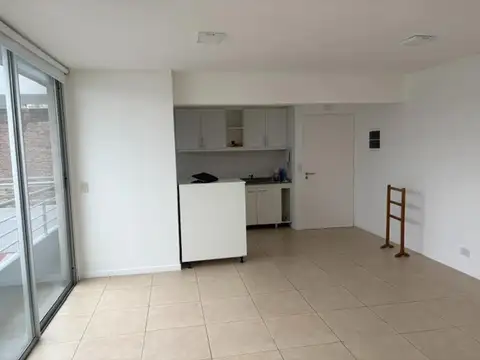 Departamento en Alquiler en Beccar, $ 750.000