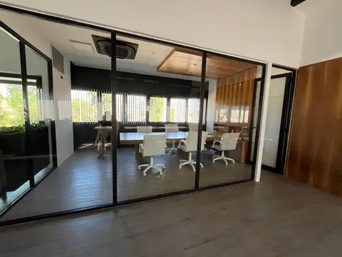 Oficina en Alquiler en Lujan de Cuyo, USD 3.000