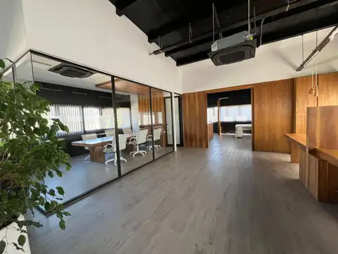 Acceso Sur - Lateral Este 4600