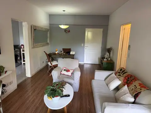 Avenida Patricias Argentinas 1100