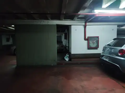 Cochera en  Venta