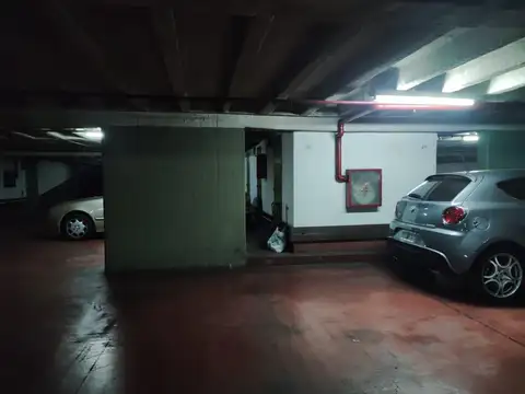 Cochera en  Venta