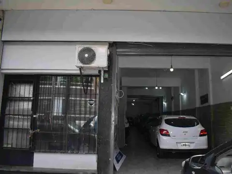 Local en Venta en Monte Castro, USD 440.000