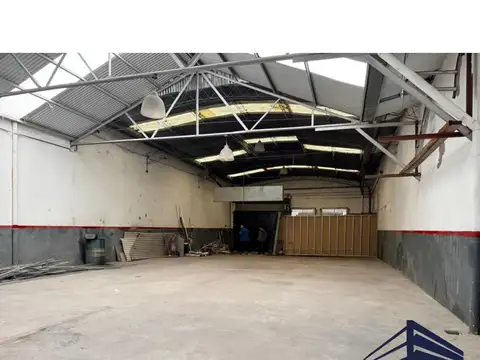 DEPOSITO EN ALQUILER SAN MARTIN 260m2