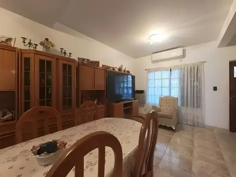 Casa en Venta en Villa Santa Rita, USD 250.000