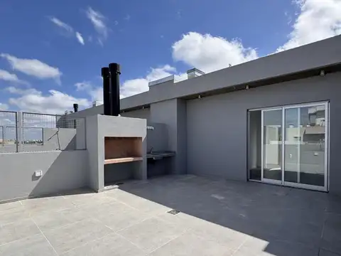 Duplex 3 1/2 ambientes en venta en San Martín