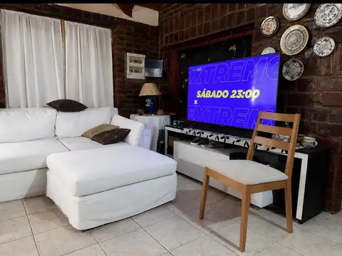 Casa en Venta con 1 cochera