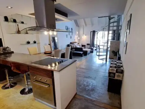 Venta de dúplex de 2 ambientes en Las Cañitas