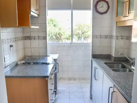 Departamento en Alquiler con 1 cocheras