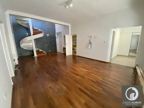 Departamento 6 ambientes con 2 baños