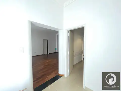Departamento en Venta de 6 ambientes