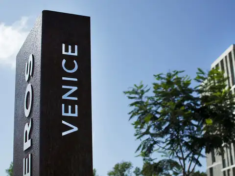 Departamento 4 ambientes con 3 baños