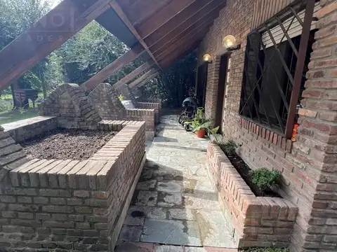 CHA. Venta Casa 4 Ambientes Ruta 6 Km173, Indio Cua Golf Club, Exaltación de la Cruz.