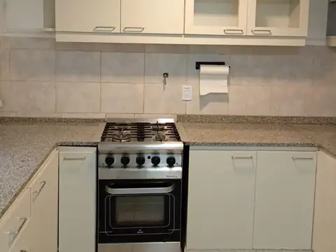 Departamento en Alquiler de 4 ambientes