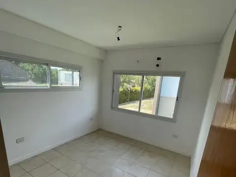 Departamento 2 ambientes c/ cochera en Muñiz