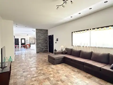 Casa en Venta de 5 dormitorios