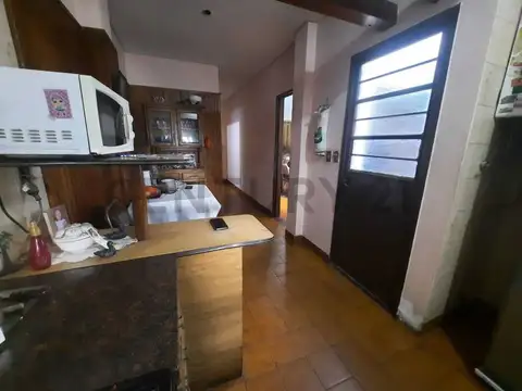 Emilio Lamarca 1100, Piso CASA