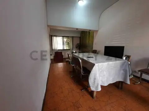 Emilio Lamarca 1100, Piso CASA
