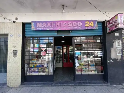 LOCAL SOBRE AVENIDA