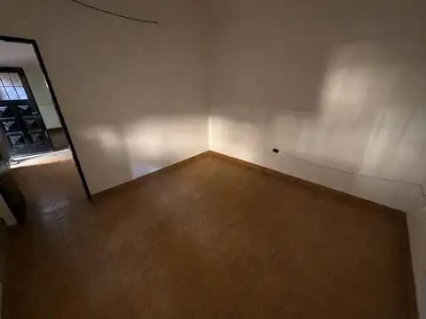 Depto Tipo Casa 2 ambientes con 1 baño