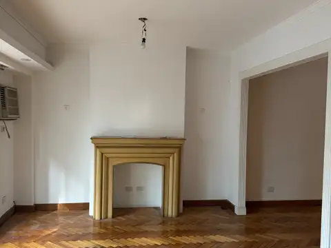 Departamento en Venta en Parque Rivadavia, USD 160.000