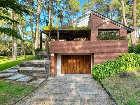 Cod 272 – Chalet Reciclado Cariló