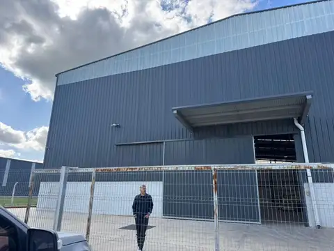 Polo Industrial Spegazzini Aut Eze Cañ Km 40  2000mts cub
