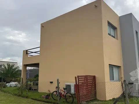 Casa en Venta en Dique Luján, USD 260.000