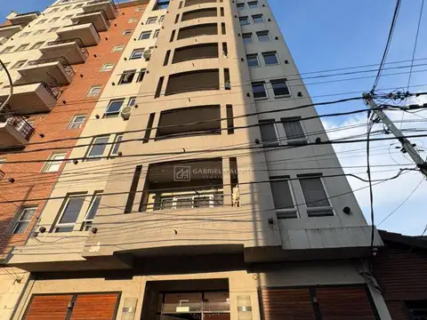 Gral. Hornos 2700, Piso 4