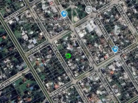 Los Cedros e/ Bolívar y Balcarce