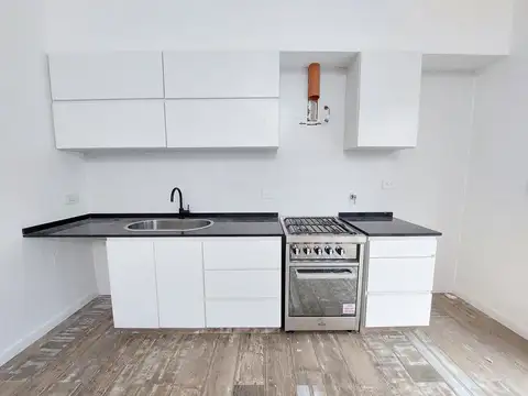 Depto Tipo Casa en Alquiler de 2 dormitorios