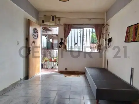 Santa Juana de Arco 3700, Piso 2