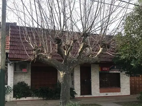 Terreno en Venta en Banfield, USD 320.000