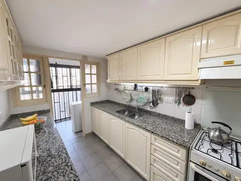 Departamento en Venta en Martín, USD 240.000