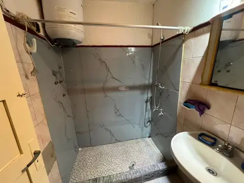 Depto Tipo Casa en Venta 75 años